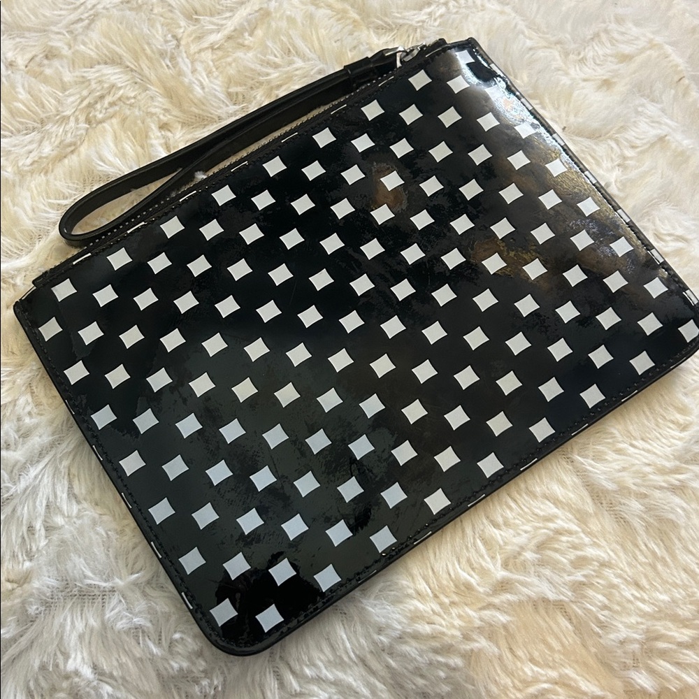 Marc by Marc Jacobs “The Queen’s Gambit” Checkered Patent Pouch - Picture 3 of 8